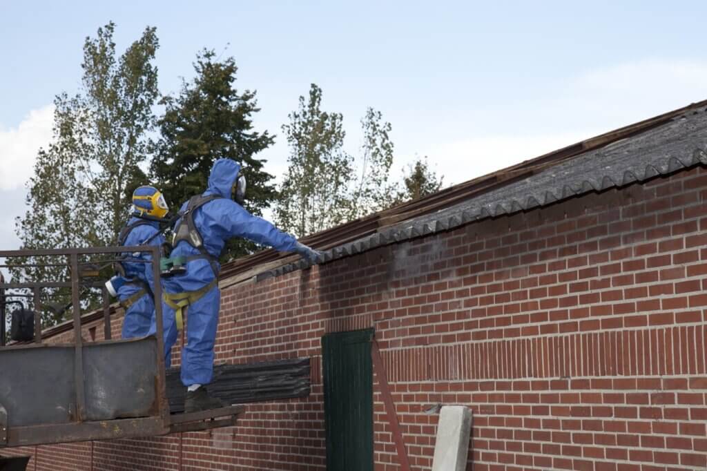 zdejmowanie azbestu